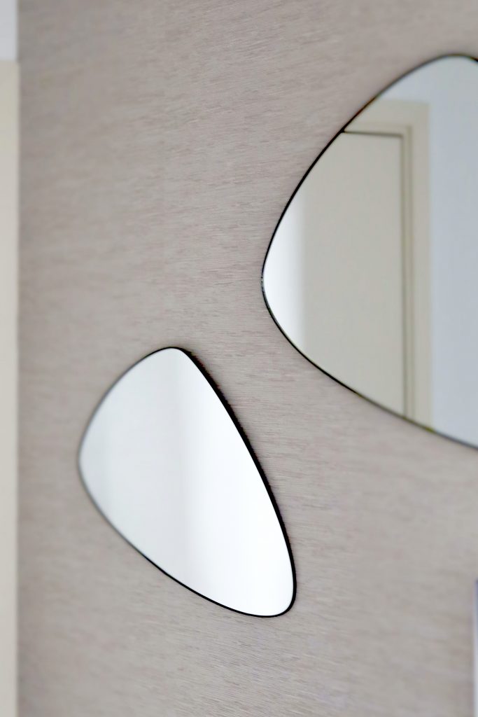 Projet Georges - décoration mural avec miroir oval